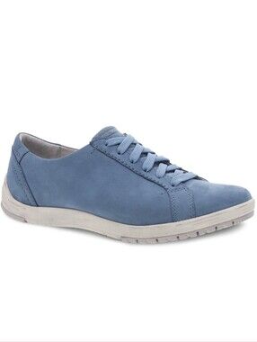 Dansko Leela Water Resistant Suede Walking Shoe Size 41